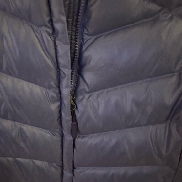 NWT The North Face Aconcagua down Jacket in starry purple.  Women’s XS - Picture 6 of 6